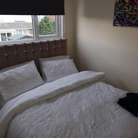 프레스타틴 Ffrith House 빌라 외부 사진